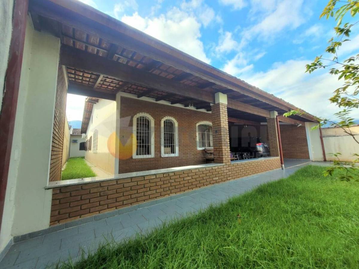 Casa com 4 dormitórios à venda, 229 m² por R$ 950.000,00 - Indaiá - Caraguatatuba/SP