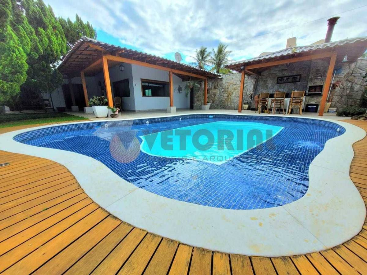 Casa com 4 dormitórios à venda, 276 m² por R$ 1.700.000,00 - Prainha - Caraguatatuba/SP